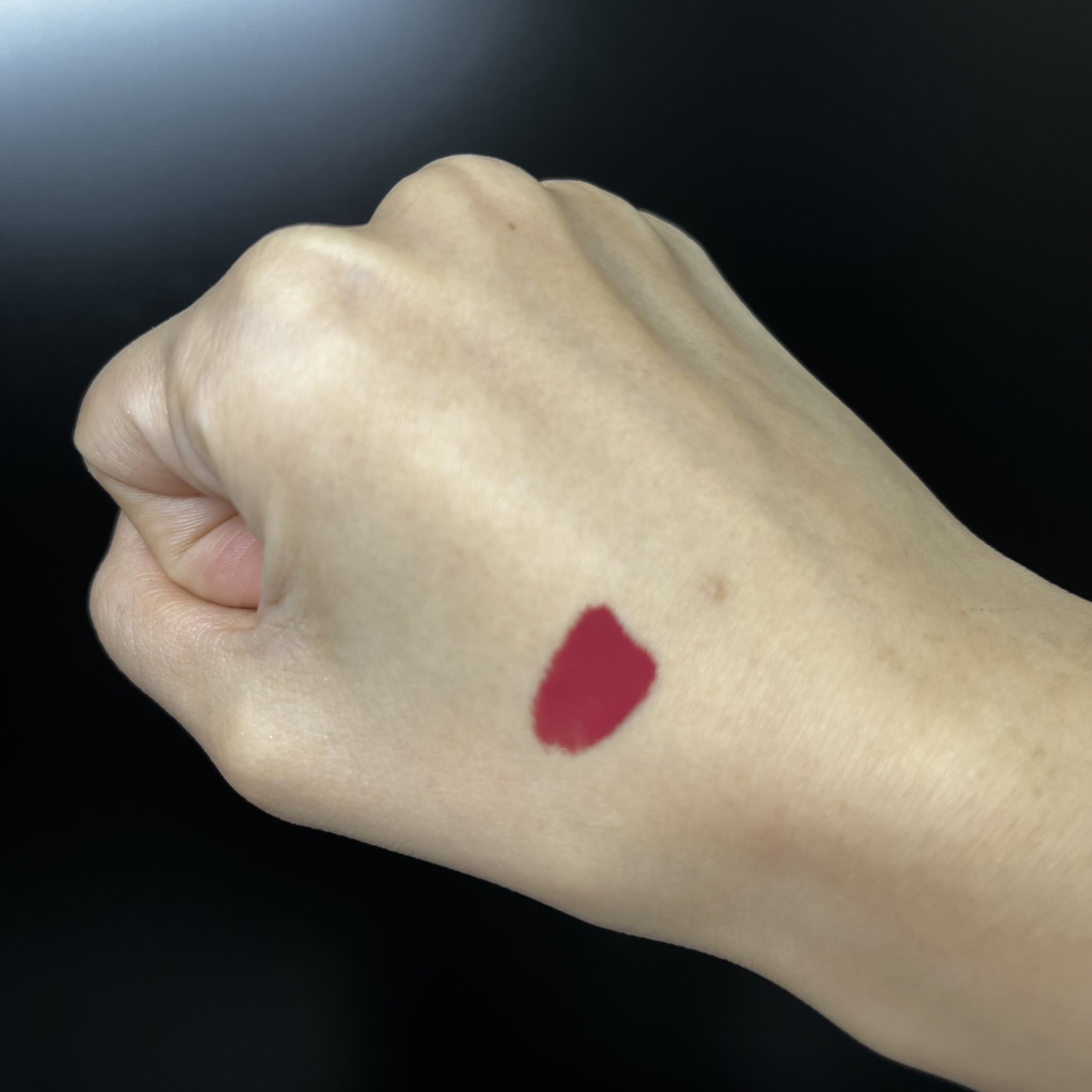 SPステイ ヴィニルインク 80 独創的なローガンベリー/MAYBELLINE NEW YORK/口紅を使ったクチコミ（1枚目）