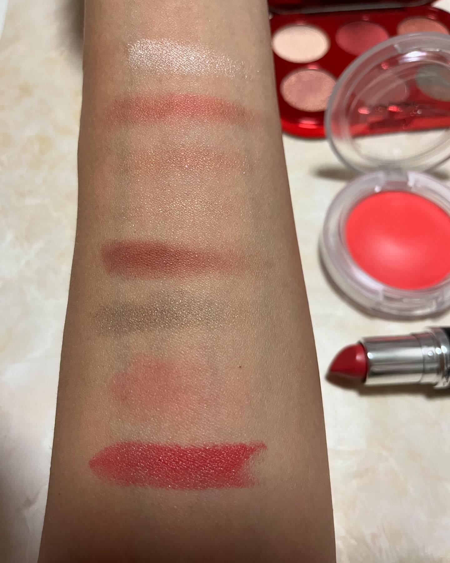 グロープレイ クッショニー ブラッシュ グルービー/M・A・C/ジェル・クリームチークを使ったクチコミ（2枚目）