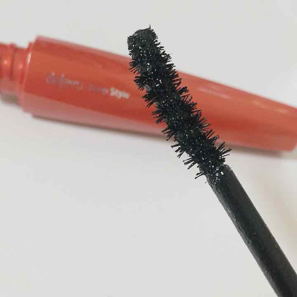 「塗るつけまつげ」上向きタイプ/デジャヴュ/マスカラを使ったクチコミ(2枚目)