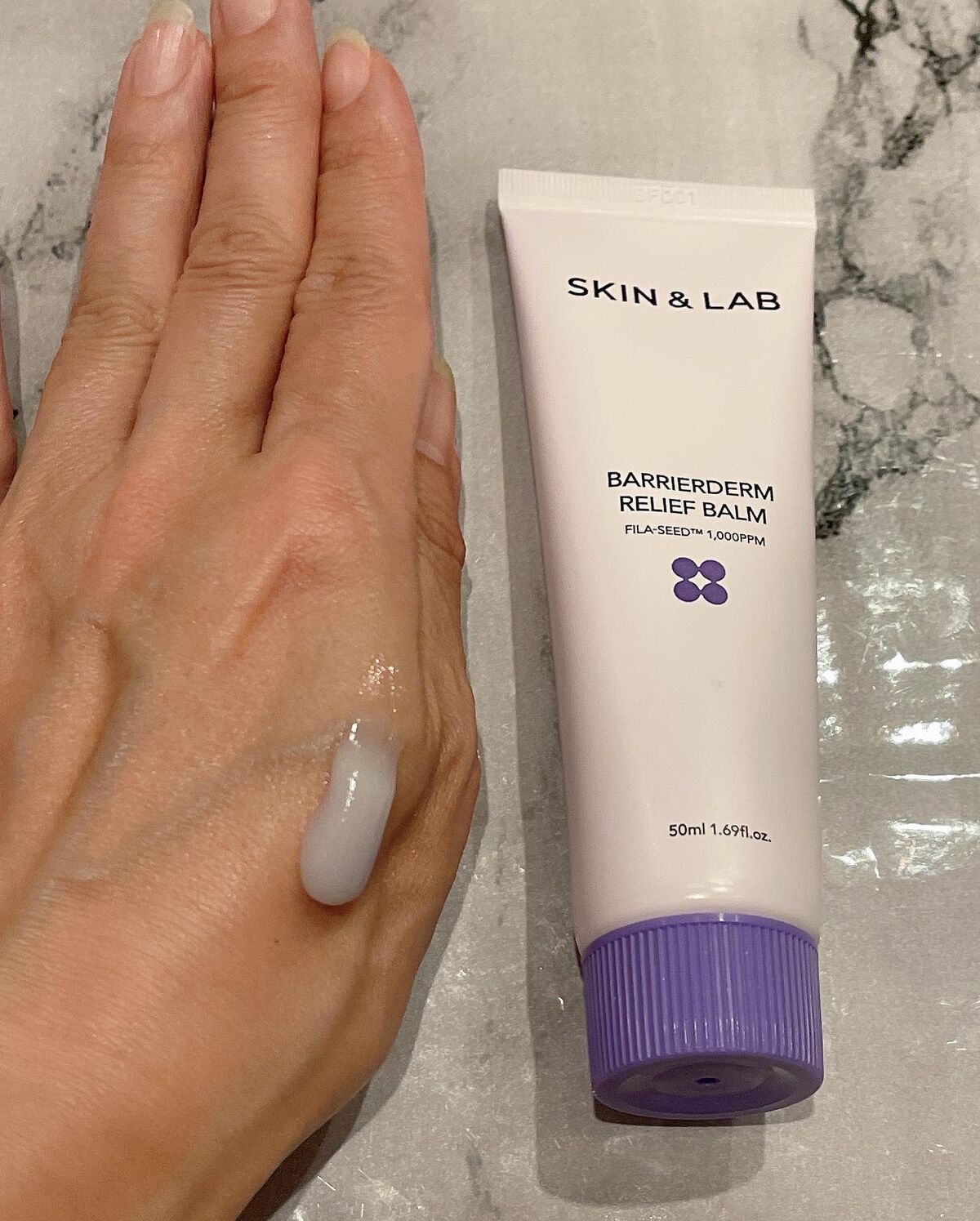 バリアダームモイストクリーム/SKIN&LAB/フェイスクリームを使ったクチコミ（2枚目）