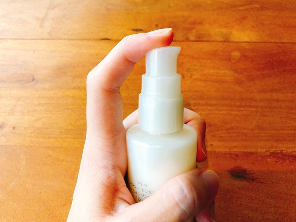 オンリーエッセンス 100mL/マナラ/オールインワン化粧品を使ったクチコミ（2枚目）