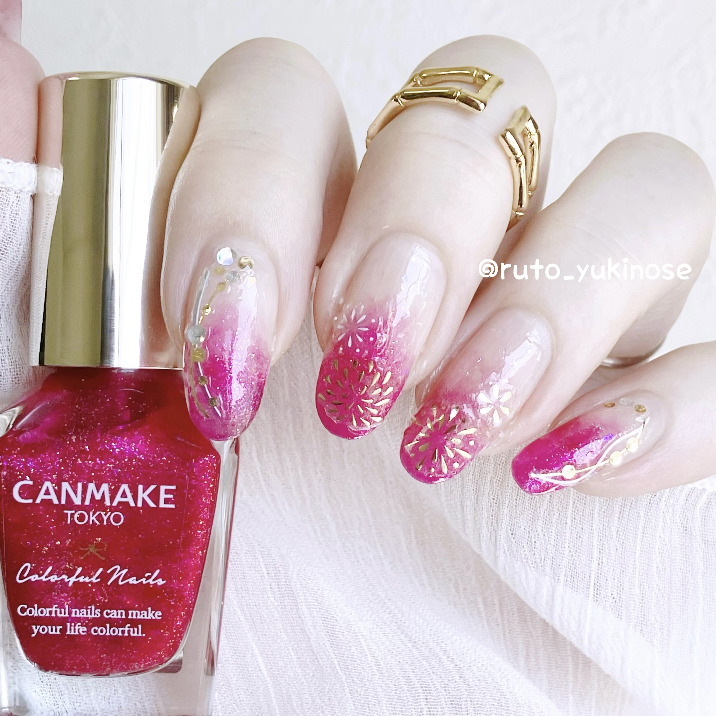 カラフルネイルズ/キャンメイク/マニキュアを使ったクチコミ（3枚目）