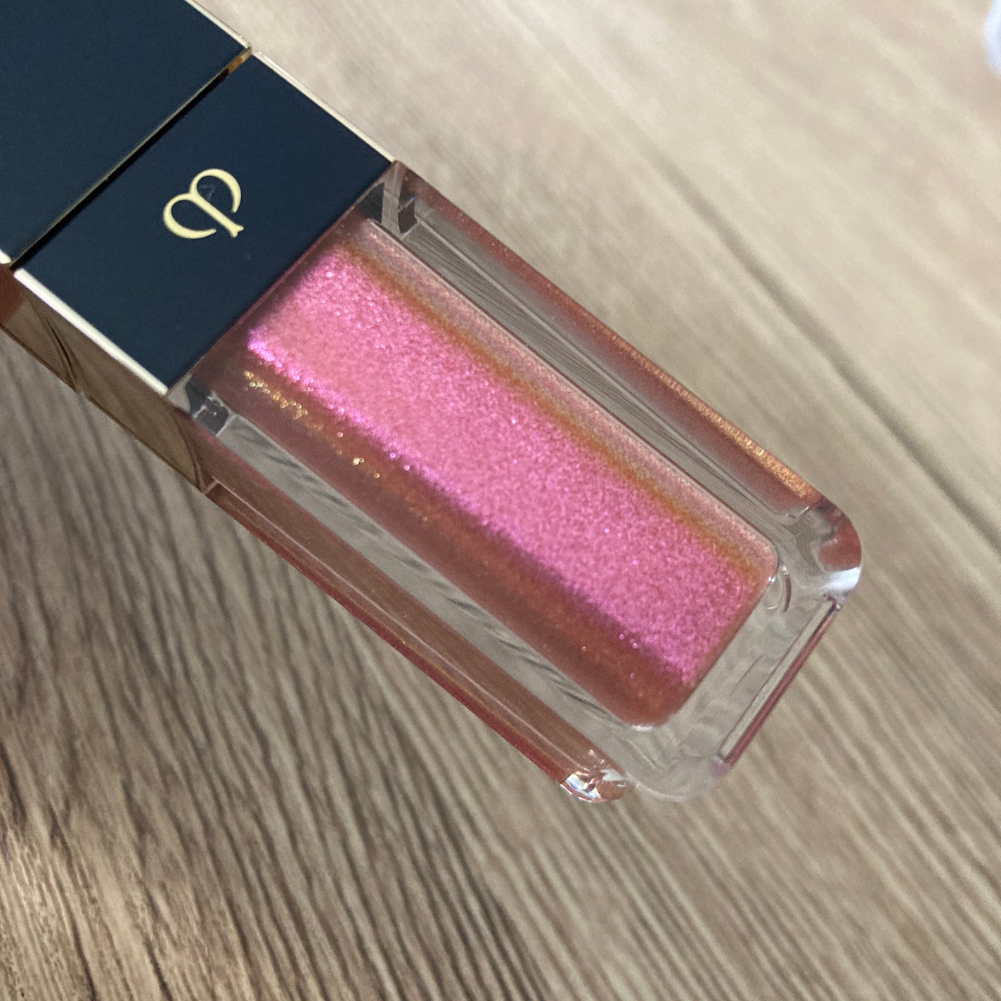 ルージュクレーム エタンスラン/クレ・ド・ポー ボーテ/口紅を使ったクチコミ(3枚目)