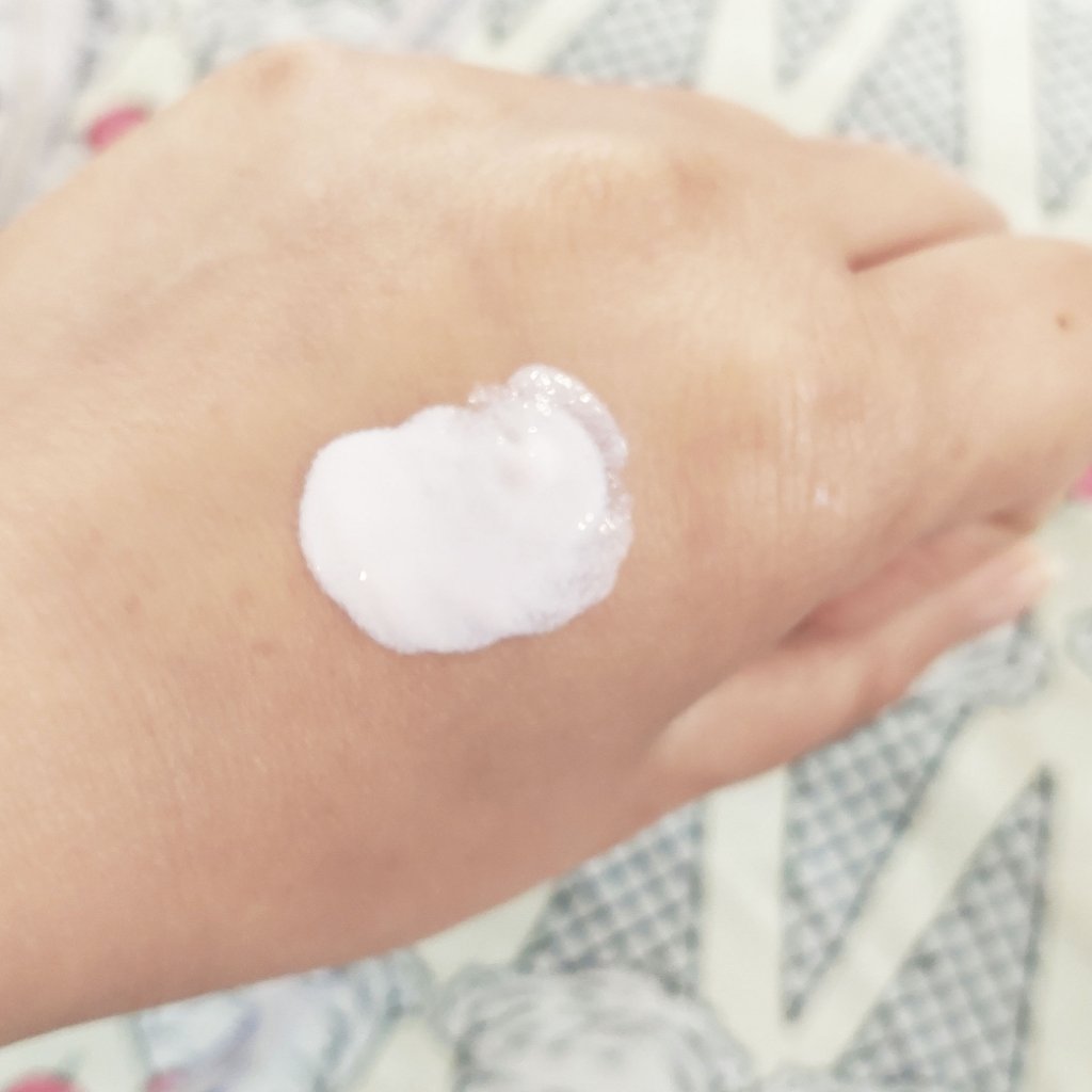 スキンプロテクトベース＜皮脂くずれ防止＞SPF50 ラベンダー/プリマヴィスタ/化粧下地を使ったクチコミ（2枚目）