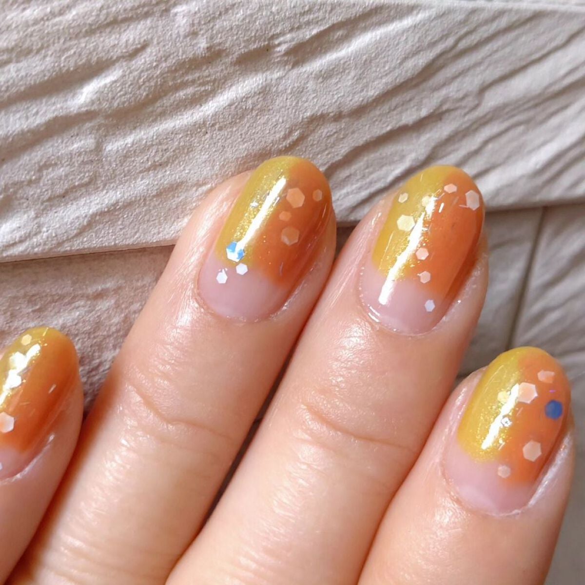 ミルクティ on LIPS 「✴✴#カクテル風ネイル🍹✴パラドゥミニネイル(@parado_..」(2枚目)