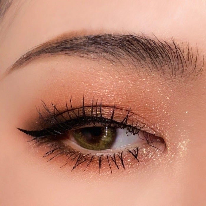 胡蝶雲肩6色アイシャドウパレット/FlowerKnows/アイシャドウパレットを使ったクチコミ(8枚目)