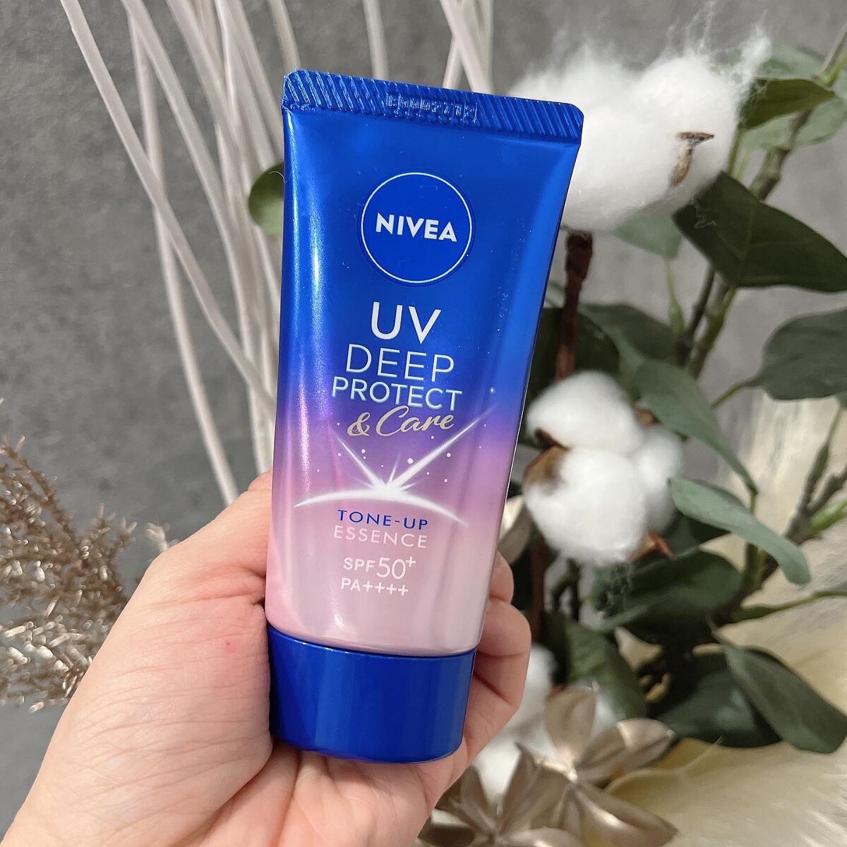 ニベアUV ディープ プロテクト＆ケア トーンアップ エッセンス/ニベア/日焼け止めローションを使ったクチコミ（2枚目）
