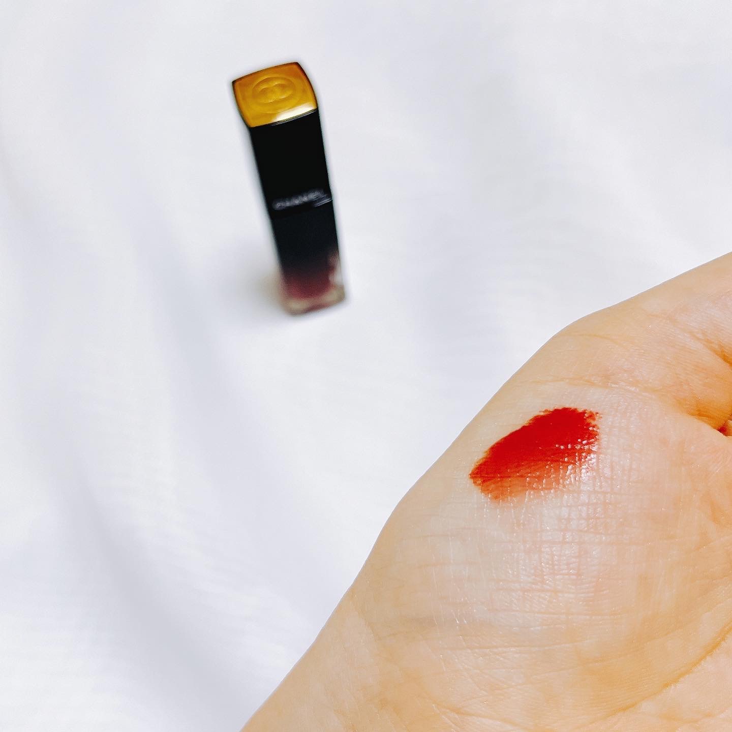 ルージュ アリュール ラック 63 アルティメット/CHANEL/口紅を使ったクチコミ（3枚目）