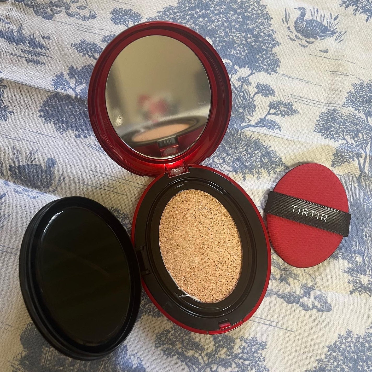 マスク フィット レッド クッション/TIRTIR(ティルティル)/クッションファンデーションを使ったクチコミ(2枚目)