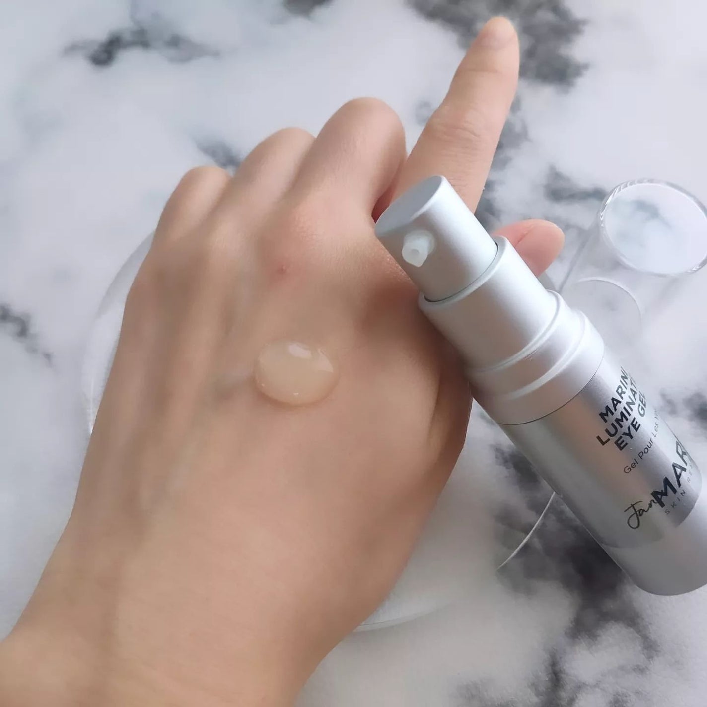 マリーニ ルミネイト アイジェル/Jan Marini SKIN RESEARCH/アイケア・アイクリームを使ったクチコミ(4枚目)