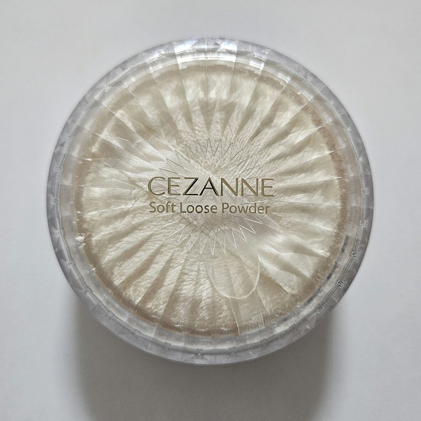 うるふわ仕上げパウダー/CEZANNE/ルースパウダーを使ったクチコミ(1枚目)