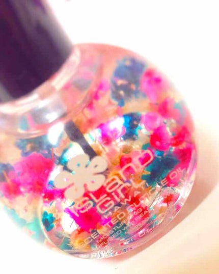 まあや on LIPS 「●ネイル●爪の保湿オイル☁️☁️ツルツルになってすごくいいです..」(1枚目)