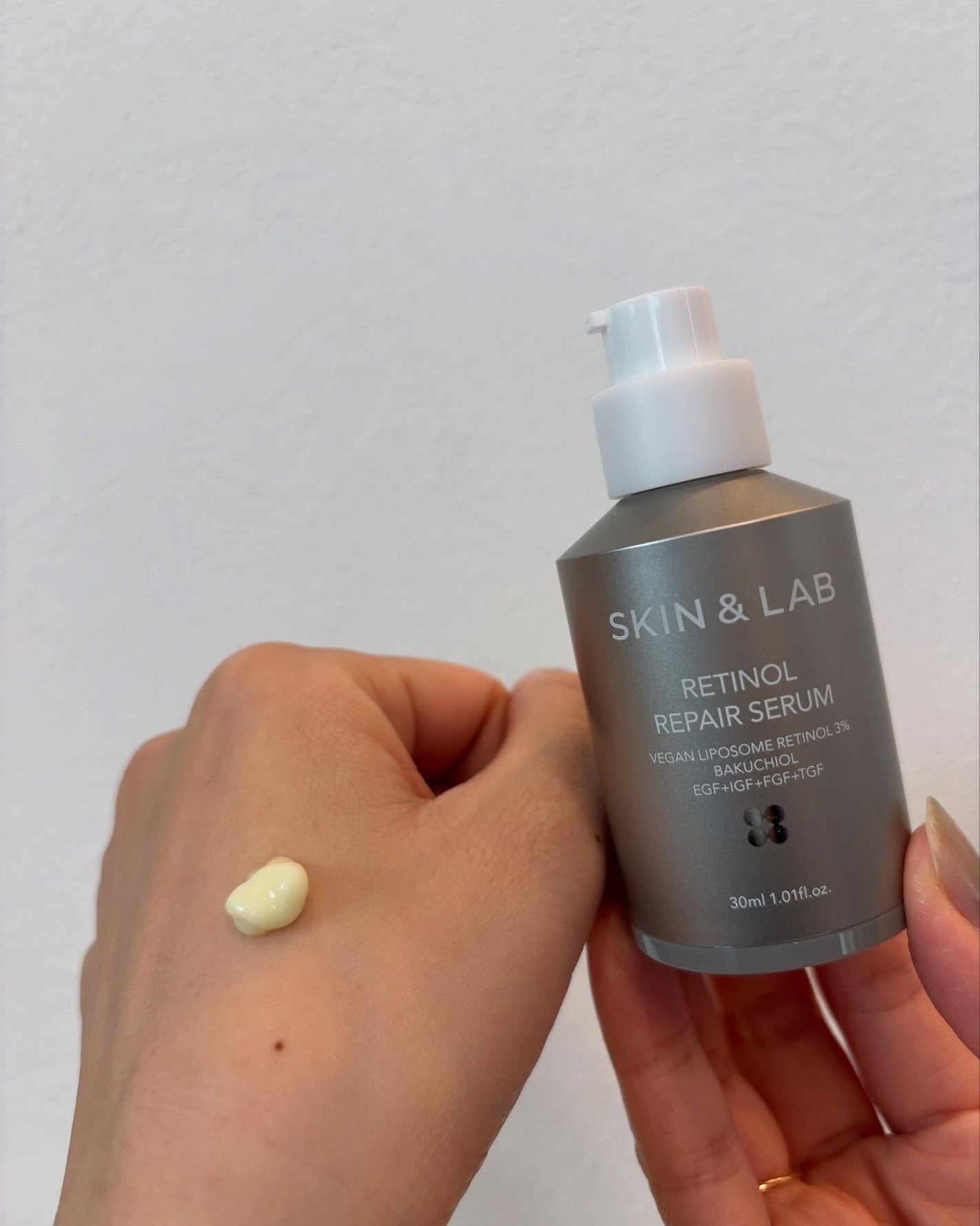ヴィーガンリポソームレチノールセラム/SKIN&LAB/美容液を使ったクチコミ(3枚目)