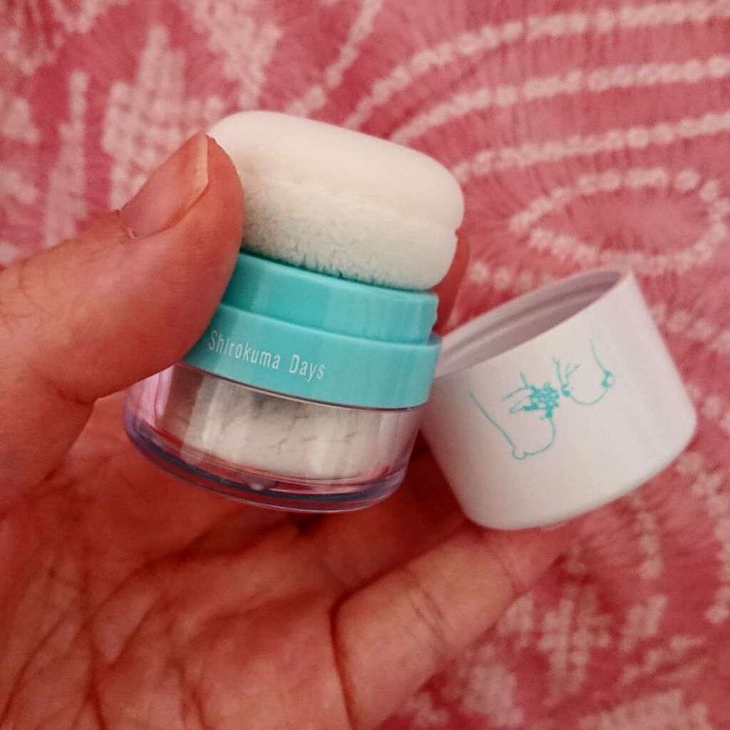 ihana WHITE スキンケアVCスノーパウダー/IHANA/ルースパウダーを使ったクチコミ（1枚目）