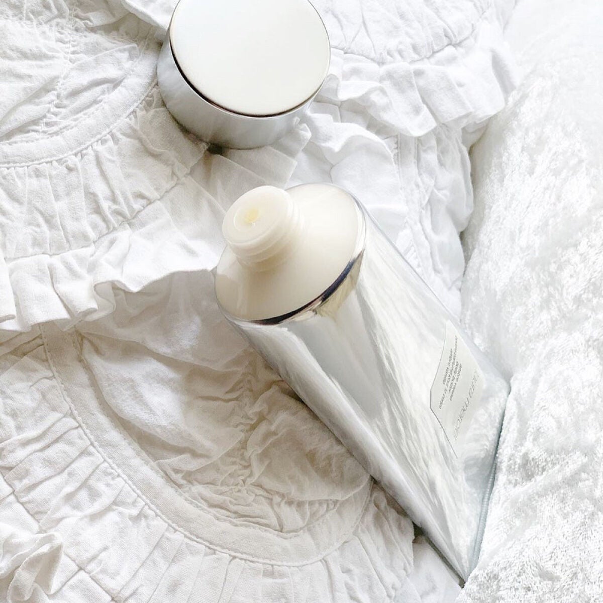 ボディバター アンバーバニラ/ローラ メルシエ/ボディクリームを使ったクチコミ(2枚目)