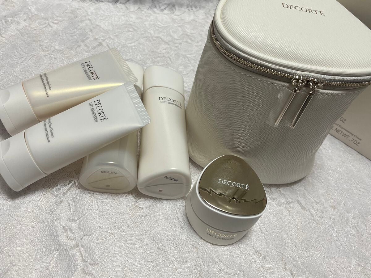 リフトディメンション ピュリファイング フェイシャルウォッシュ/DECORTÉ/洗顔フォームを使ったクチコミ(2枚目)