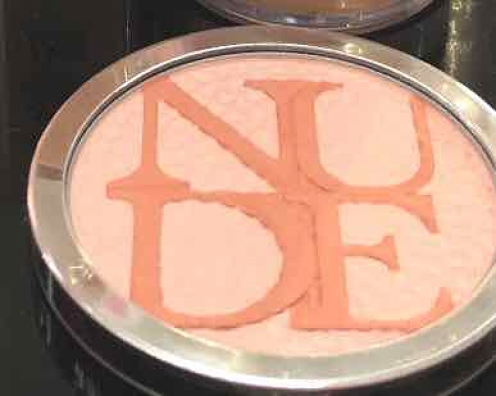 ディオール スキン ミネラル ヌード ルミナイザー ブラッシュ/Dior/パウダーチークを使ったクチコミ(1枚目)