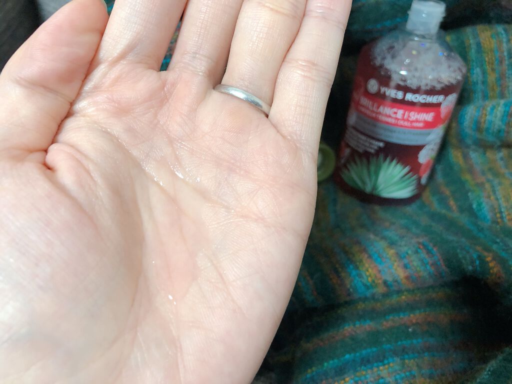 リンシングビネガー シルキーシャイン さらキララズベリー/イヴ・ロシェ/洗い流すヘアトリートメントを使ったクチコミ(3枚目)