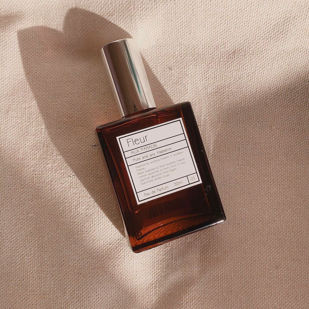 オードパルファム #03 Fleur〔フルール〕/AUX PARADIS/香水(レディース)を使ったクチコミ(1枚目)
