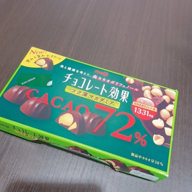 チョコレート効果 コク深マカダミア CACAO72% 明治