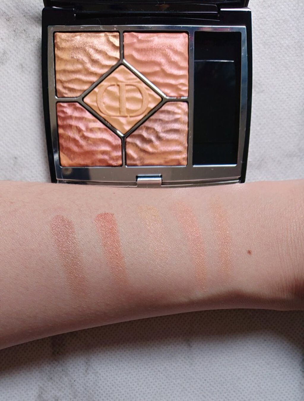 サンク クルール クチュール <サマー デューン>/Dior/アイシャドウパレットを使ったクチコミ(2枚目)