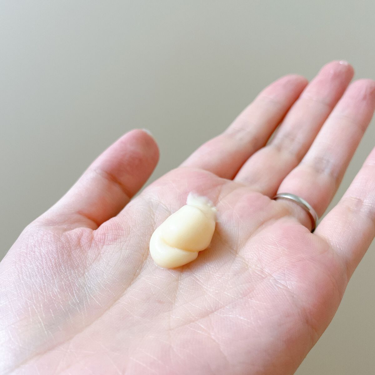 スーパーリッチシャイン ダメージリペア とろとろ補修トリートメント/LUX/洗い流すヘアトリートメントを使ったクチコミ(2枚目)