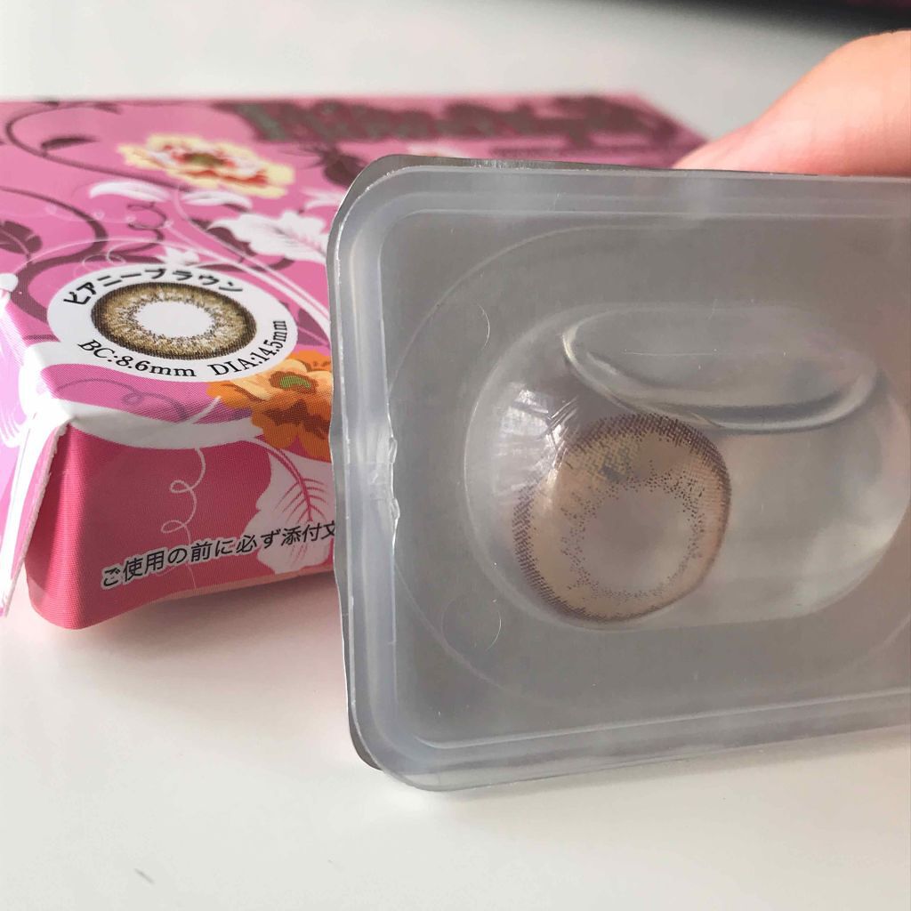 フラワーアイズR/株式会社ビューフロンティア/カラーコンタクトレンズを使ったクチコミ(2枚目)