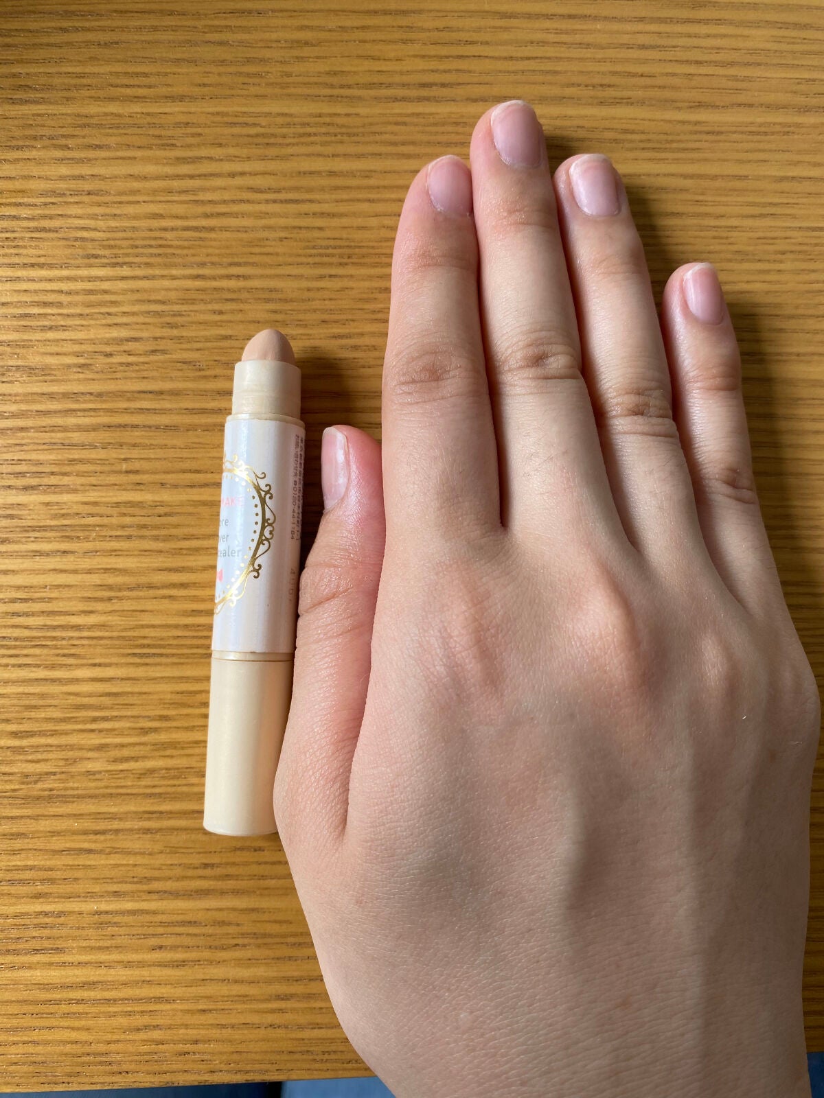 ポアカバーコンシーラー/キャンメイク/スティックコンシーラーを使ったクチコミ(4枚目)