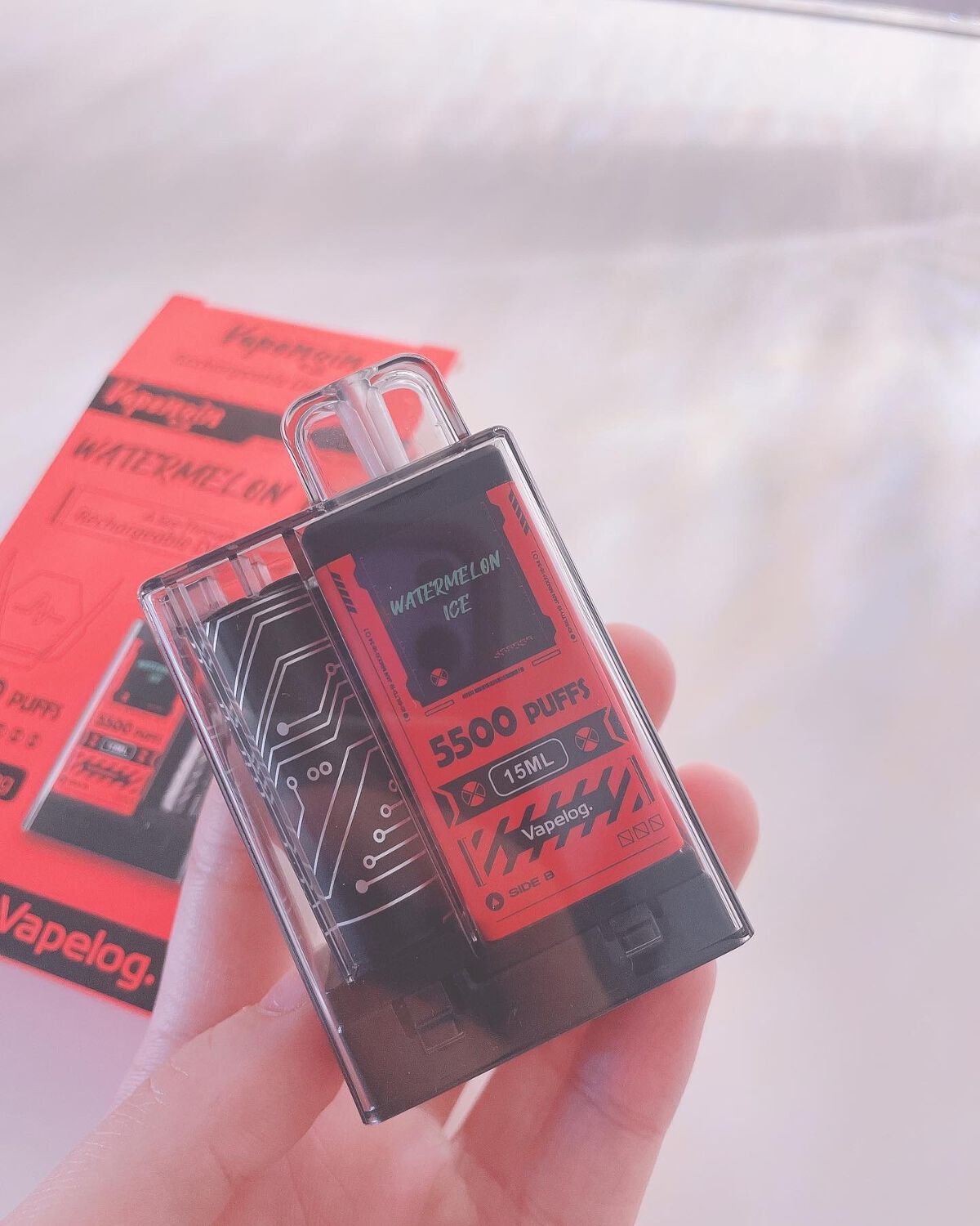 rina on LIPS 「世界で300万個売れた持ち運びシーシャベイプエンジンが日本初上..」(2枚目)