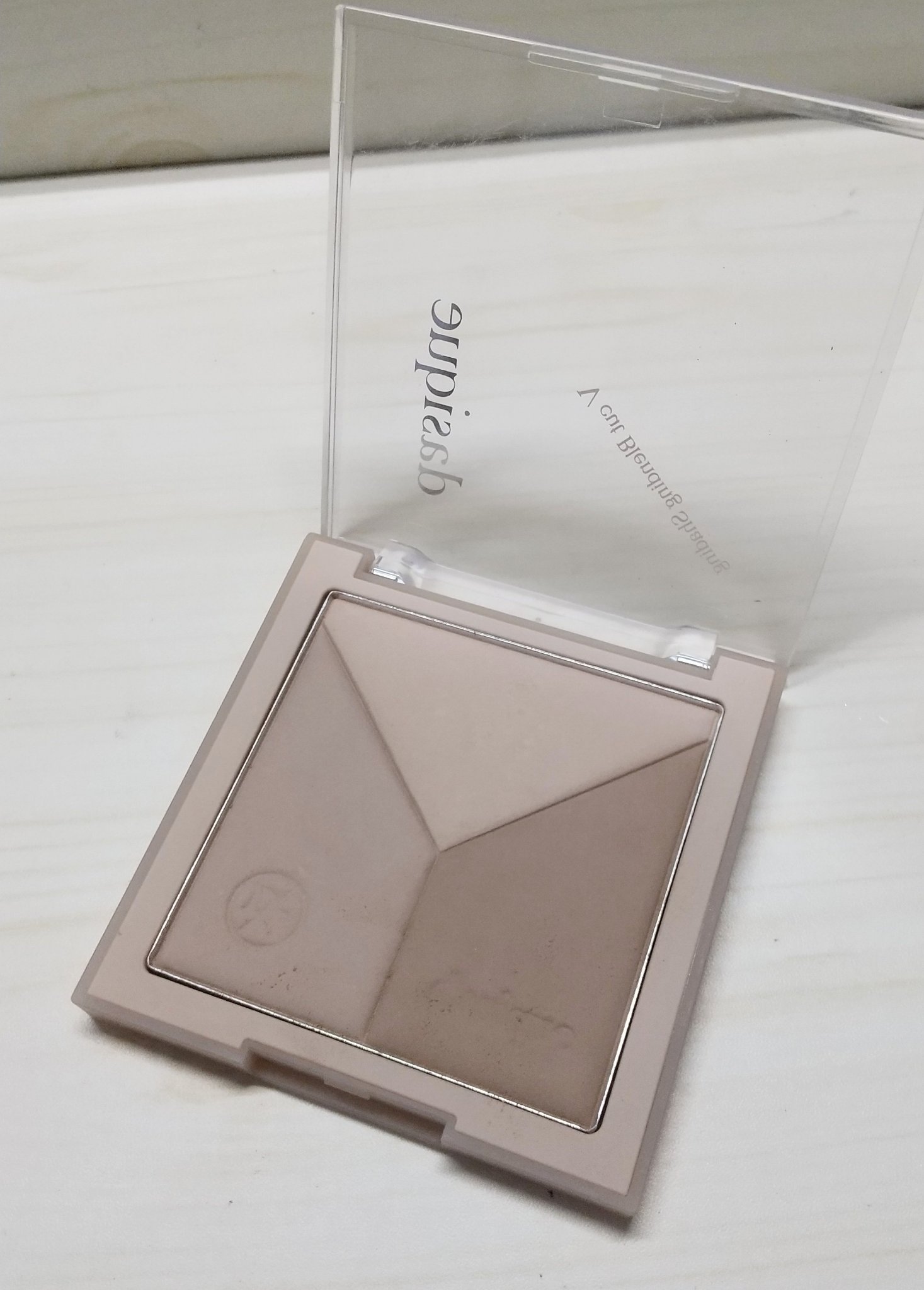 Vカットブレンディングシェーディング/dasique/シェーディングを使ったクチコミ（2枚目）