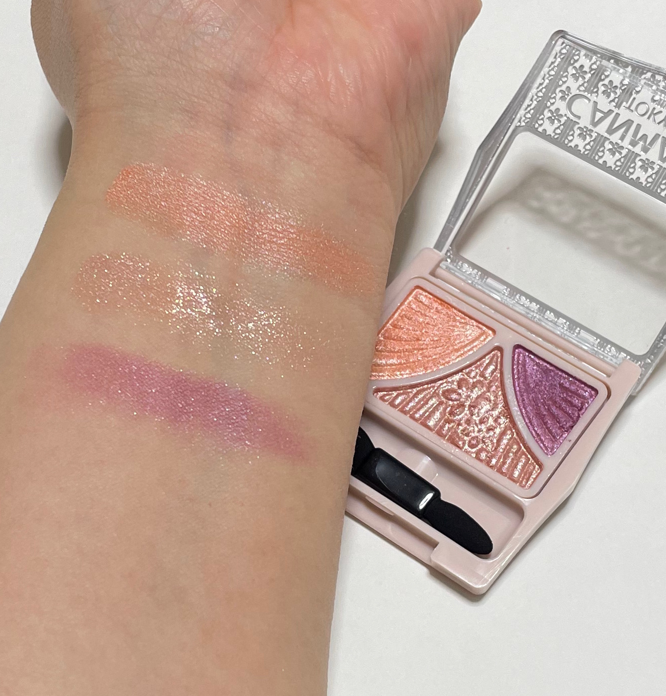 ジューシーピュアアイズ/キャンメイク/アイシャドウパレットを使ったクチコミ（3枚目）