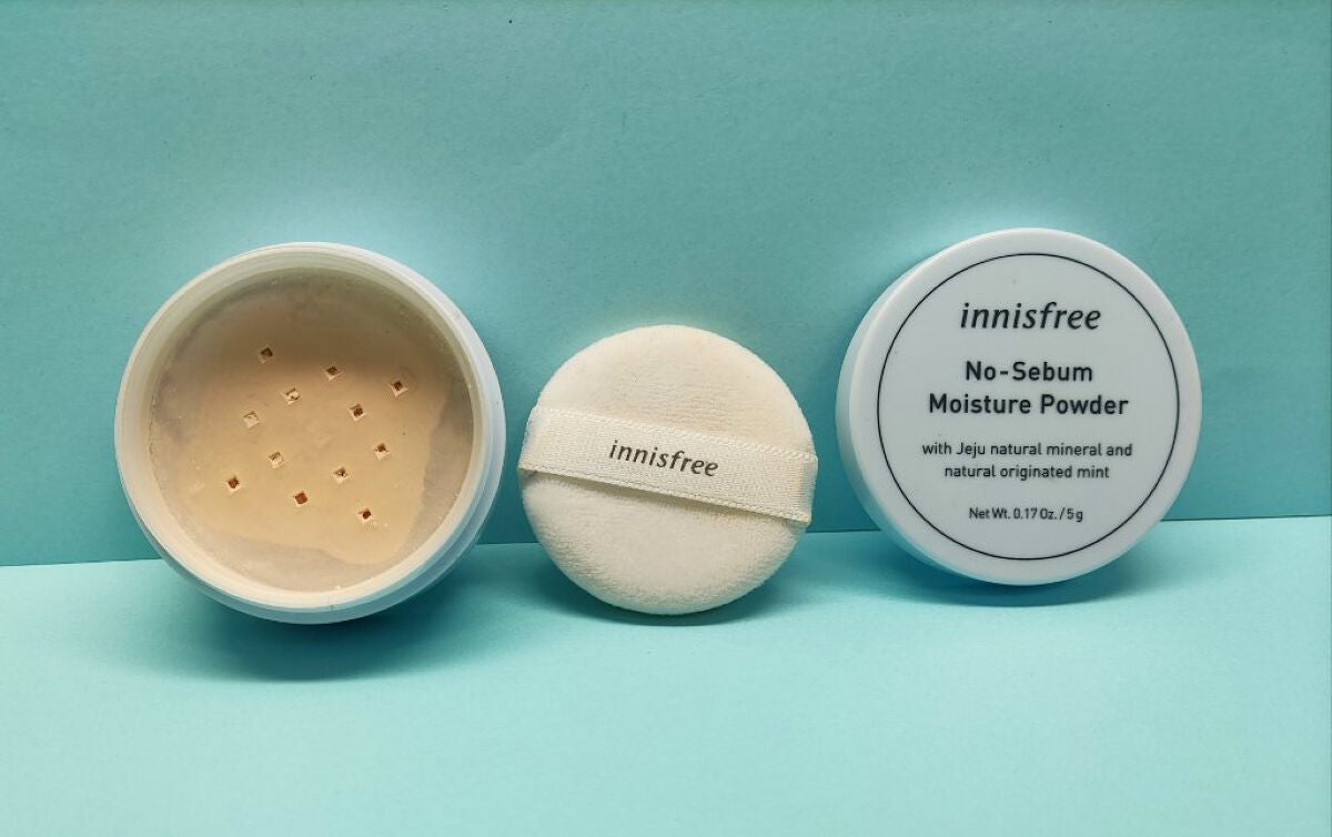 ノーセバム モイスチャーパウダー S/innisfree/フェイスパウダーを使ったクチコミ(2枚目)