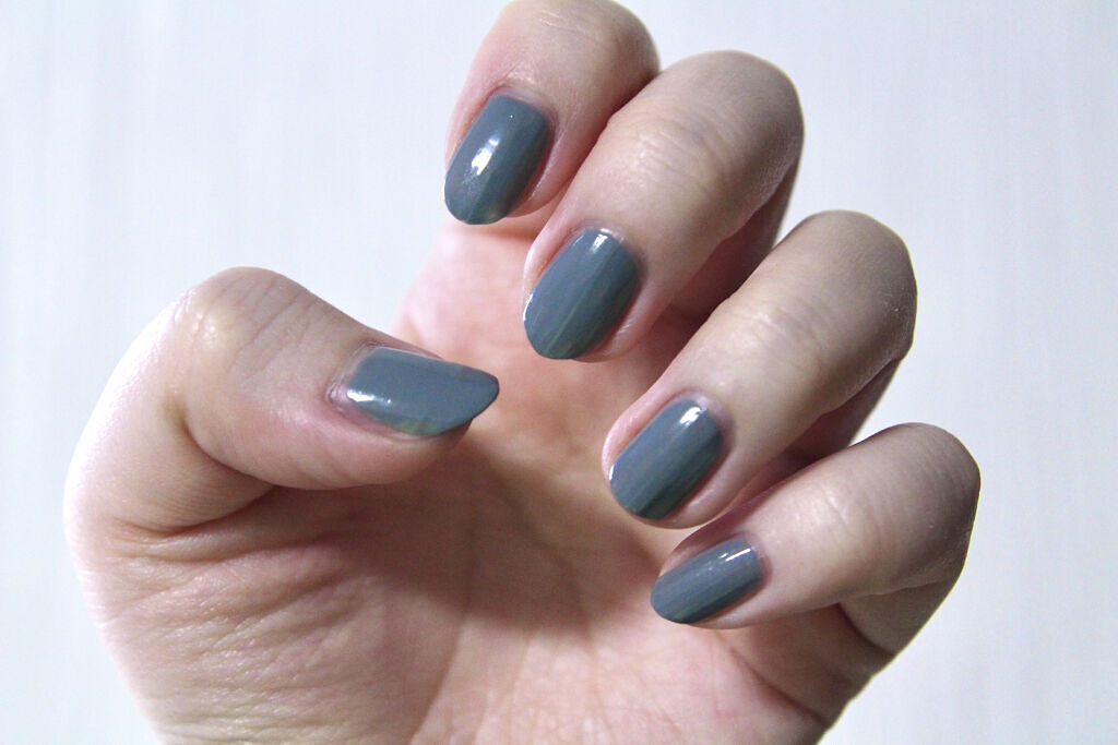 ネイルホリック Nostalgic color BL925/ネイルホリック/マニキュアを使ったクチコミ（3枚目）