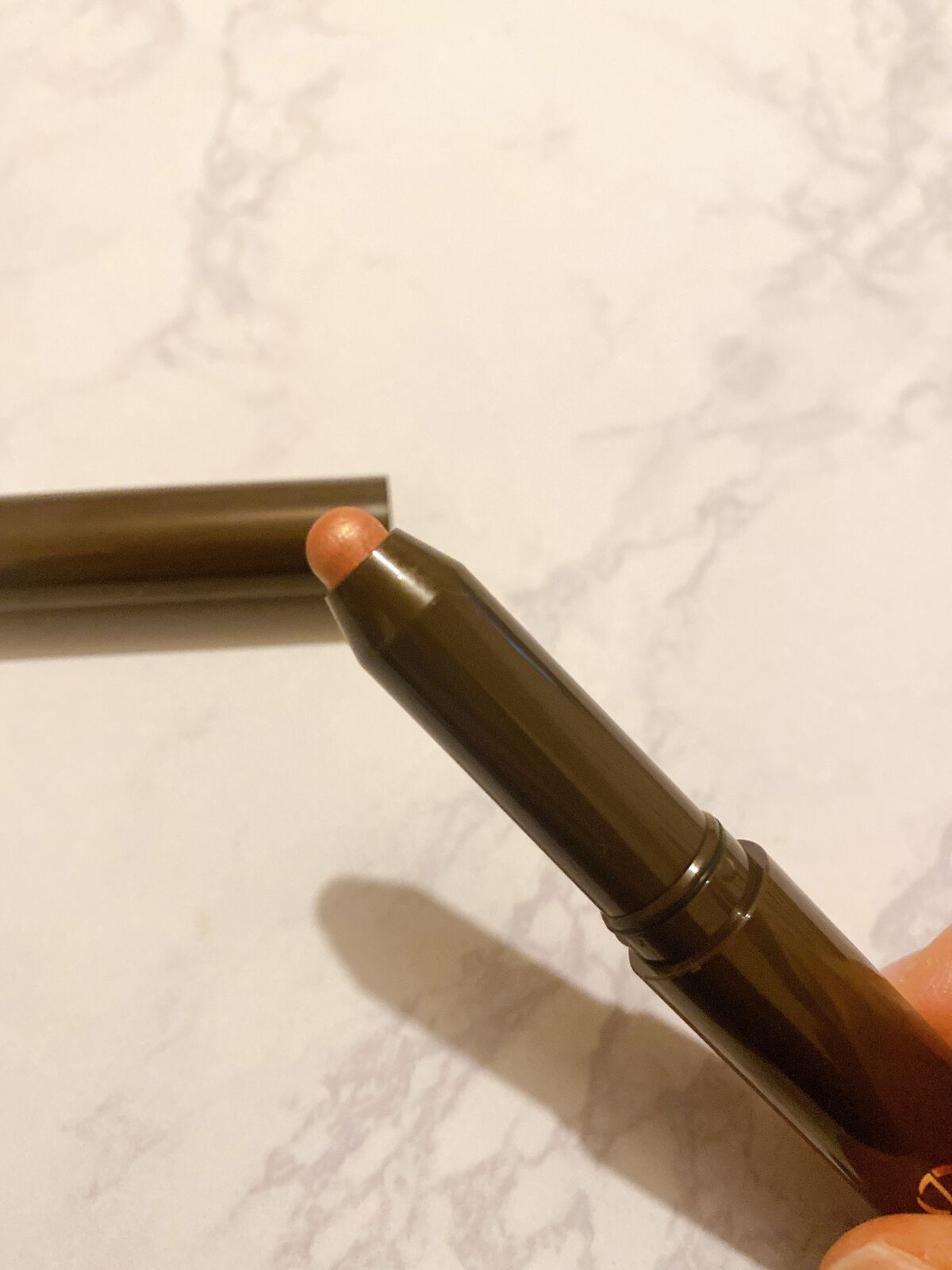 グリームオンフィットシャドウ/excel/スティックアイシャドウを使ったクチコミ(3枚目)