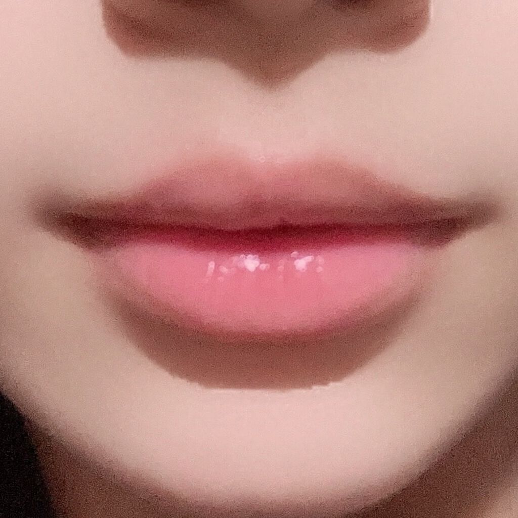 ボリュームフィックスエッセンシャルリップオイル/MACQUEEN NEWYORK/リップグロスを使ったクチコミ(4枚目)