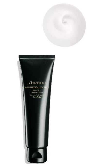 フューチャーソリューション LX エクストラ リッチ クレンジングフォームe SHISEIDO