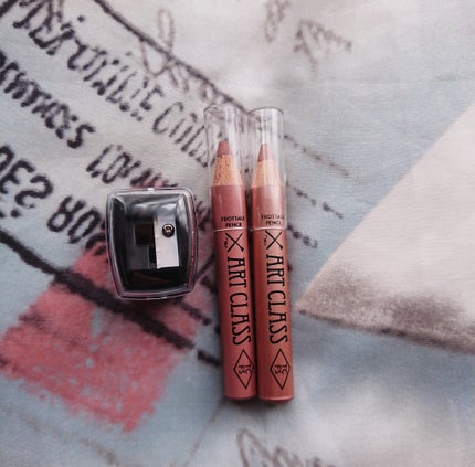 アートクラス フロッタージュペンシル/too cool for school/スティックアイシャドウを使ったクチコミ(2枚目)