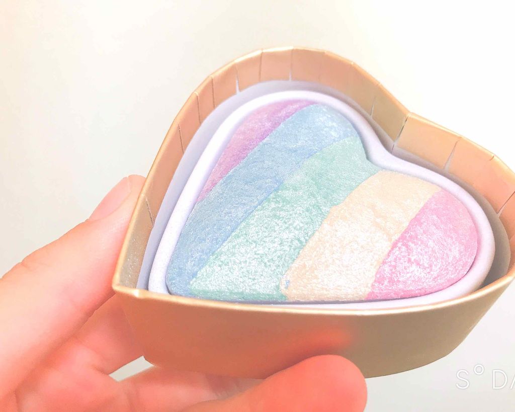 ブラッシング ハート/MAKEUP REVOLUTION/パウダーチークを使ったクチコミ(2枚目)