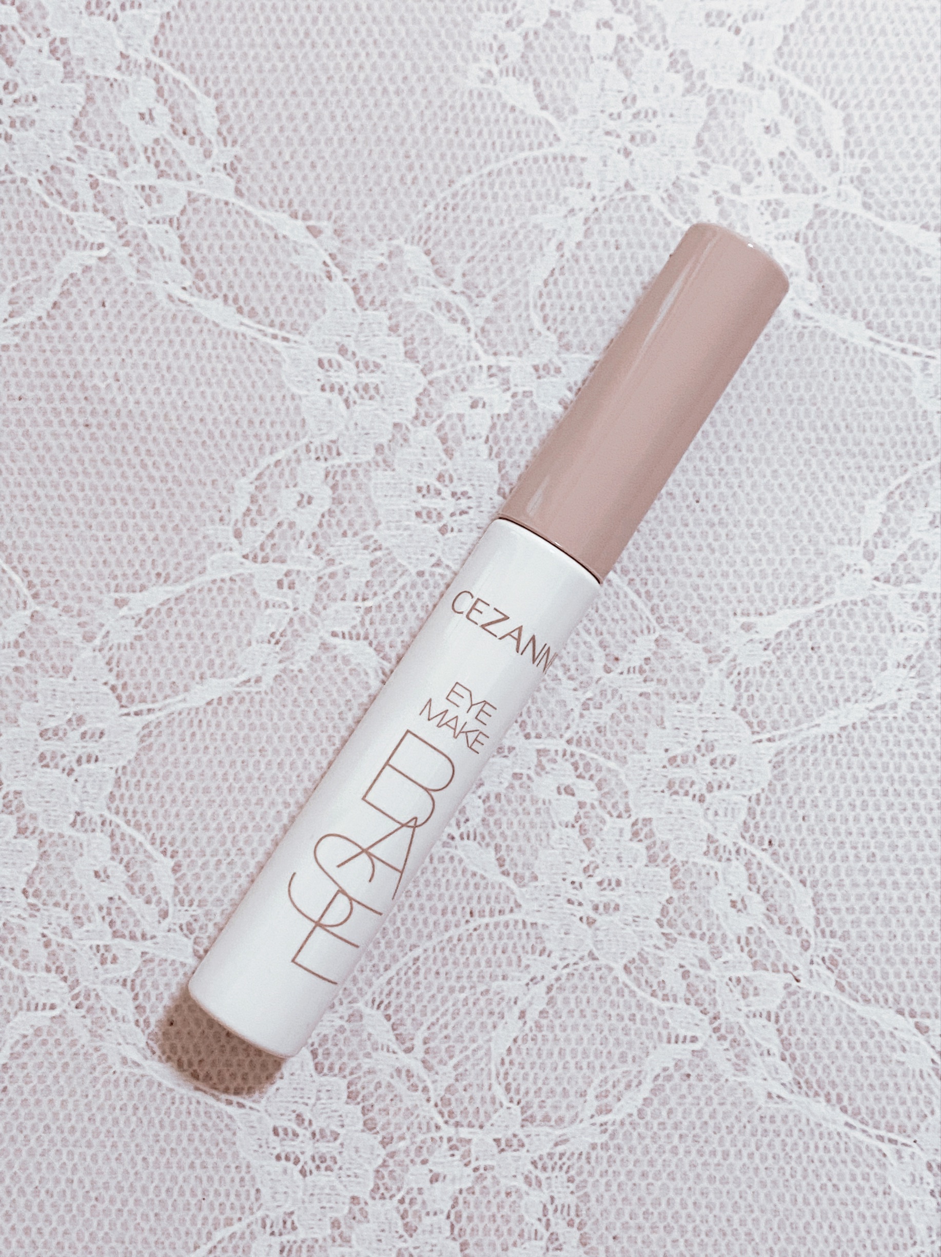 アイメイクベース/CEZANNE/アイシャドウベースを使ったクチコミ（2枚目）