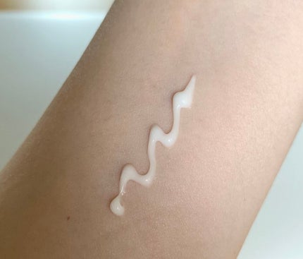 ポアーテンクリーム/DEWYCEL/化粧下地を使ったクチコミ(2枚目)