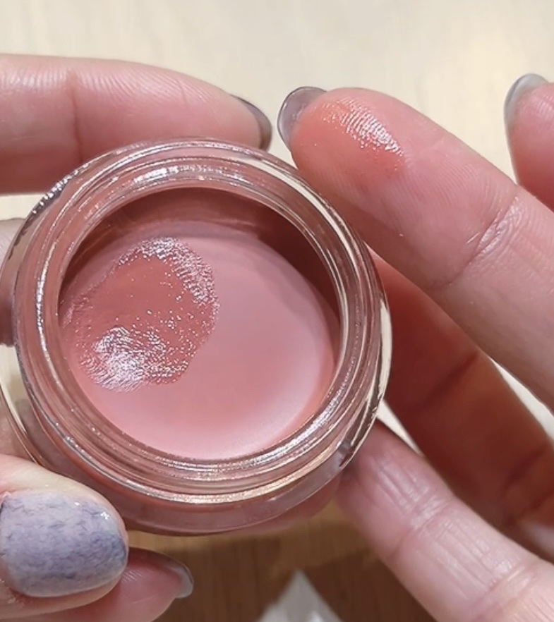  リップ＆チーク ボーム N°1 ドゥ シャネル/CHANEL/口紅を使ったクチコミ（3枚目）