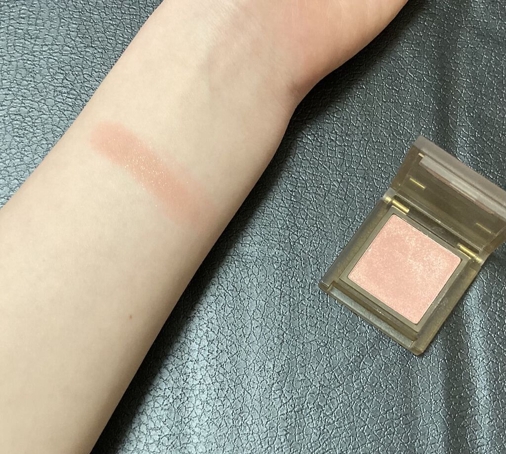 single eye color se-04 サーモンピンク/la peau de gem./単色アイシャドウを使ったクチコミ（2枚目）