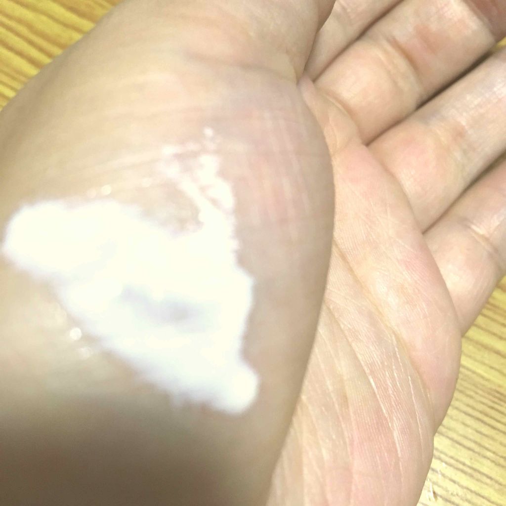 皮脂テカリ防止下地/CEZANNE/化粧下地を使ったクチコミ(2枚目)