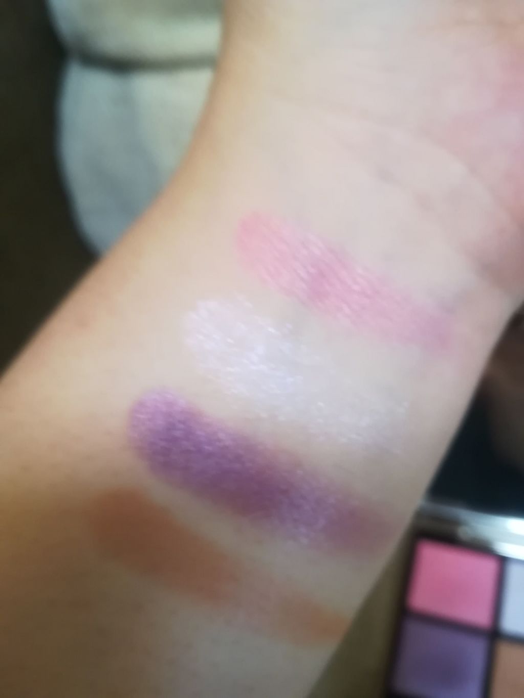 アイカラーレーション/LUNASOL/アイシャドウパレットを使ったクチコミ(3枚目)