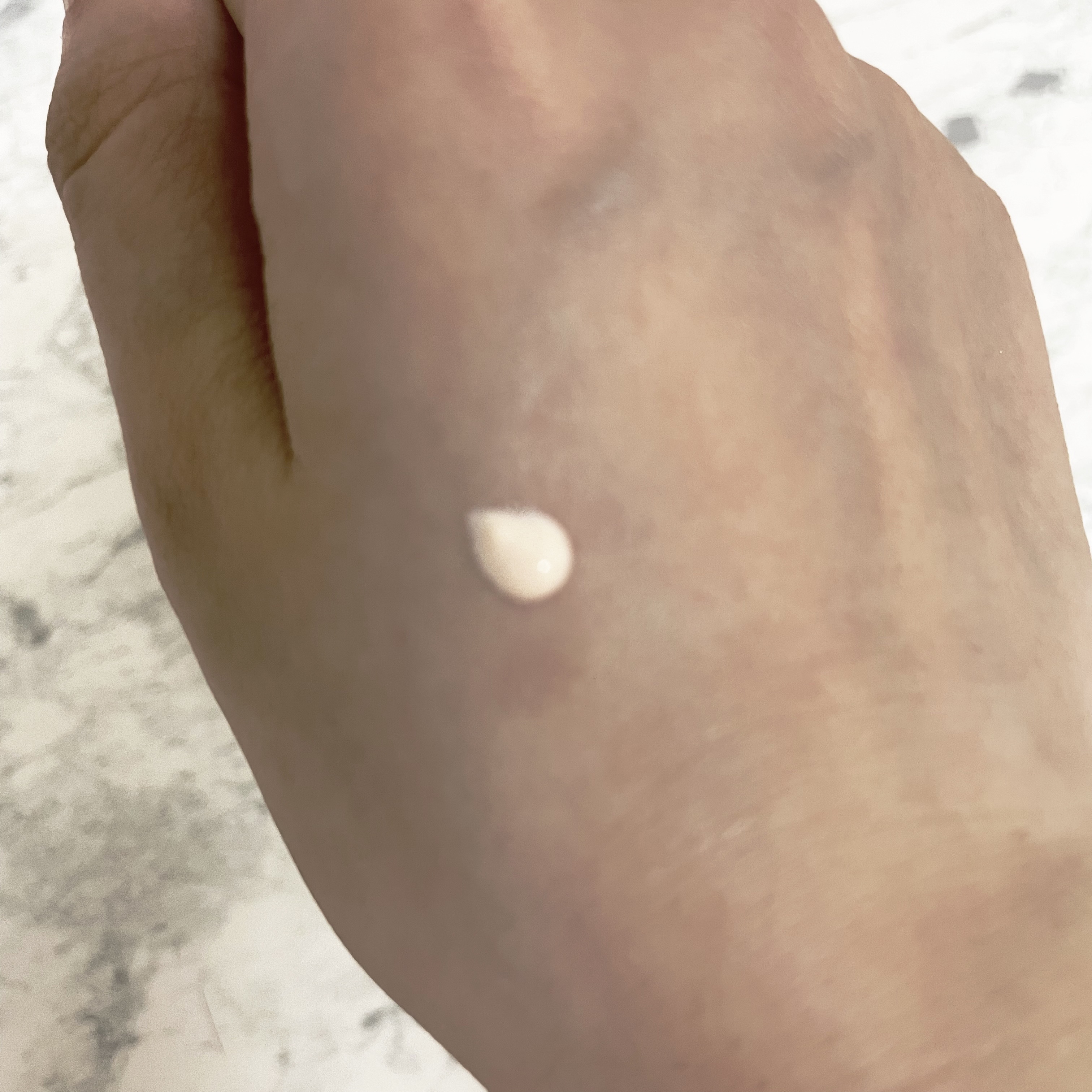 UVイデア XL プロテクショントーンアップ ローズ/ラ ロッシュ ポゼ/日焼け止めクリームを使ったクチコミ（2枚目）