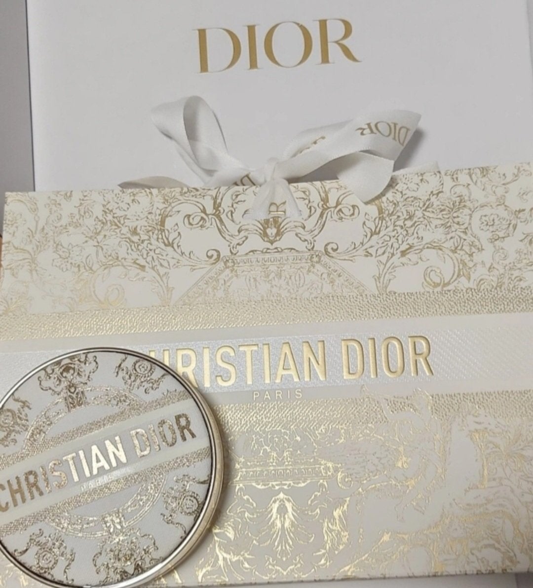 【旧】ディオールスキン フォーエヴァー クッション/Dior/クッションファンデーションを使ったクチコミ(1枚目)