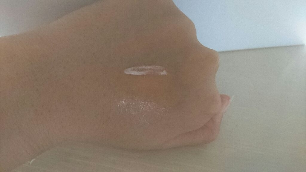 ティアー アイライナー/ETUDE/リキッドアイライナーを使ったクチコミ（2枚目）