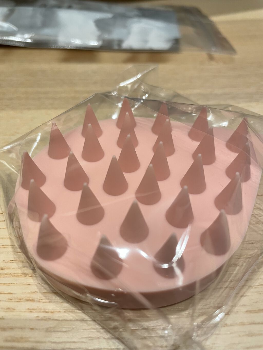 リラクシングマッサージブラシ/エトヴォス/スカルプブラシを使ったクチコミ（3枚目）