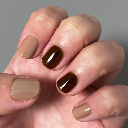 グロッシーコート ブラックティー/スキューズミー/オールインワンネイルの画像