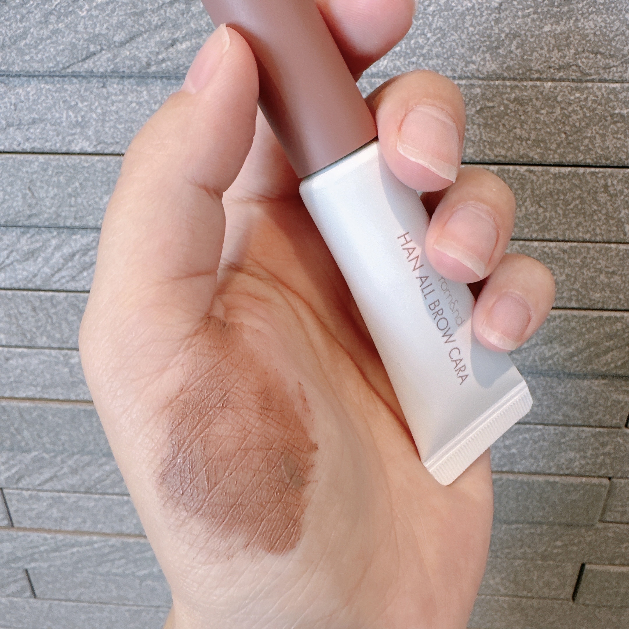 ハンオールブロウカラ/rom&nd/眉マスカラを使ったクチコミ（3枚目）